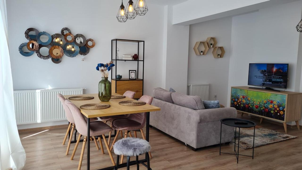 Jasmine Residence New Duplex Apartment Брашов Экстерьер фото